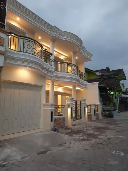 RUMAH MURAH MEWAH 2 LANTAI SEBELAH ARTOS MALL MAGELANG-2