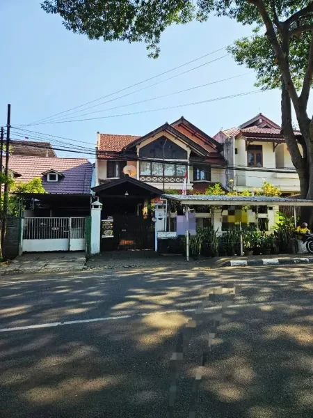 RUMAH MURAH DI JL PERINTIS SARIJADI SETRA DUTA BANDUNG-1