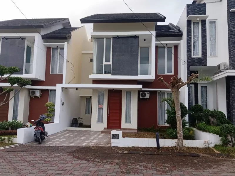 RUMAH CANTIK SIAP HUNI DEPAN AKMIL MAGELANG-3