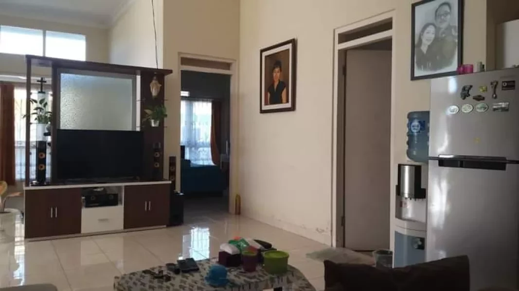 DIJUAL RUMAH 2 LANTAI KONSEP GREEN LIVING di JAPUNAN MERTOYUDAN-2