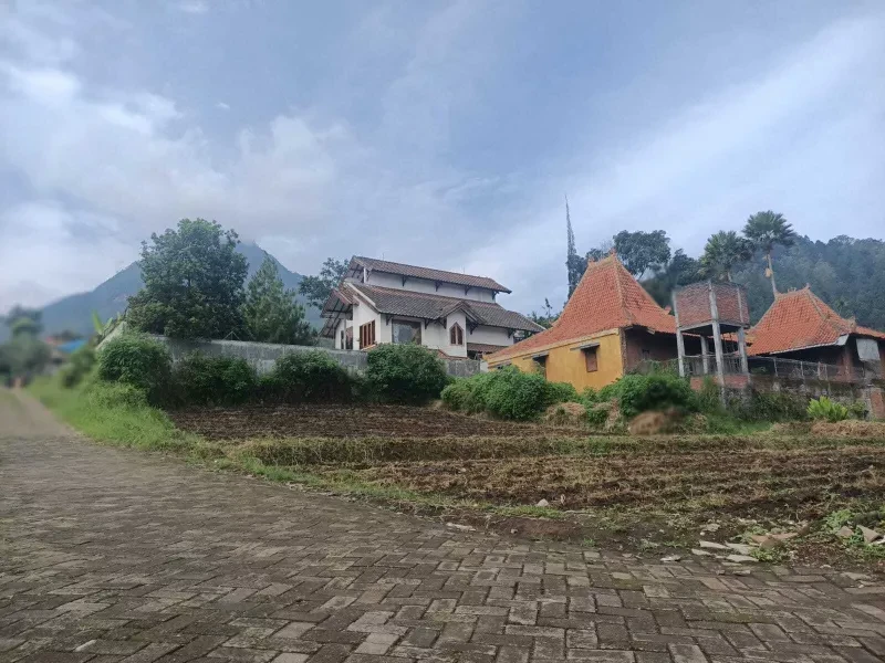 Dijual Tanah di Kota Batu-1