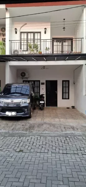 Dijual Rumah 2-lantai Siap Huni Bintara dalam Cluster, Bebas Banjir-1