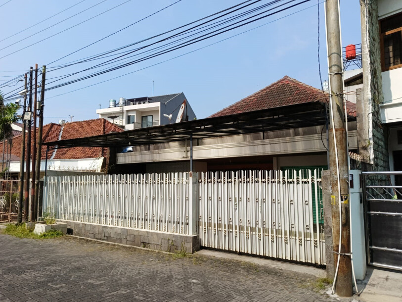 DIJUAL RUMAH LAMA DITENGAH KOTA SEMARANG-1