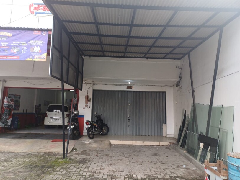 Ruko Strategis di Jalan Kelud Semarang-4